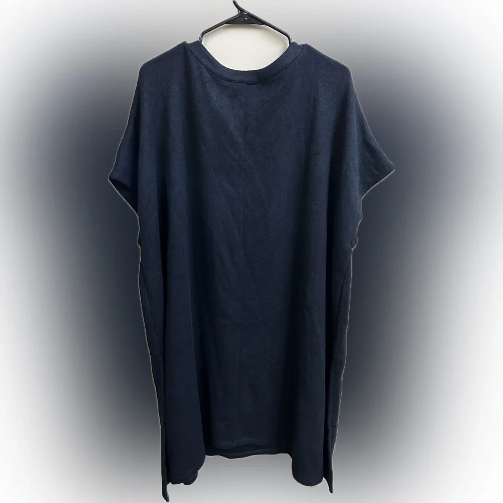 🔥5/$30🔥 IMAN Black Tunic Dress W Gold Chain Accent - Picture 4 of 5